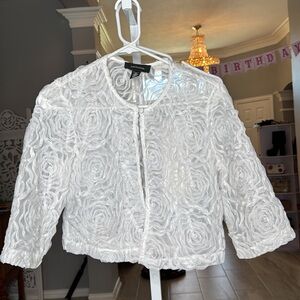 R&M Richard’s Size 6 White Floral Lace Jacket